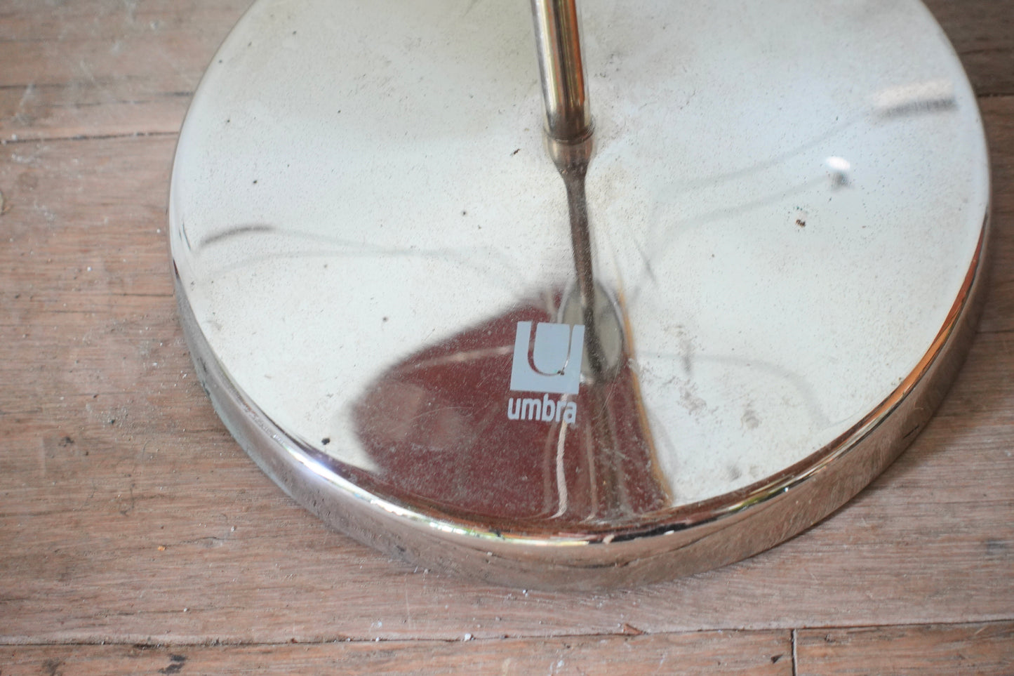 Vintage Umbra Object 202504283
