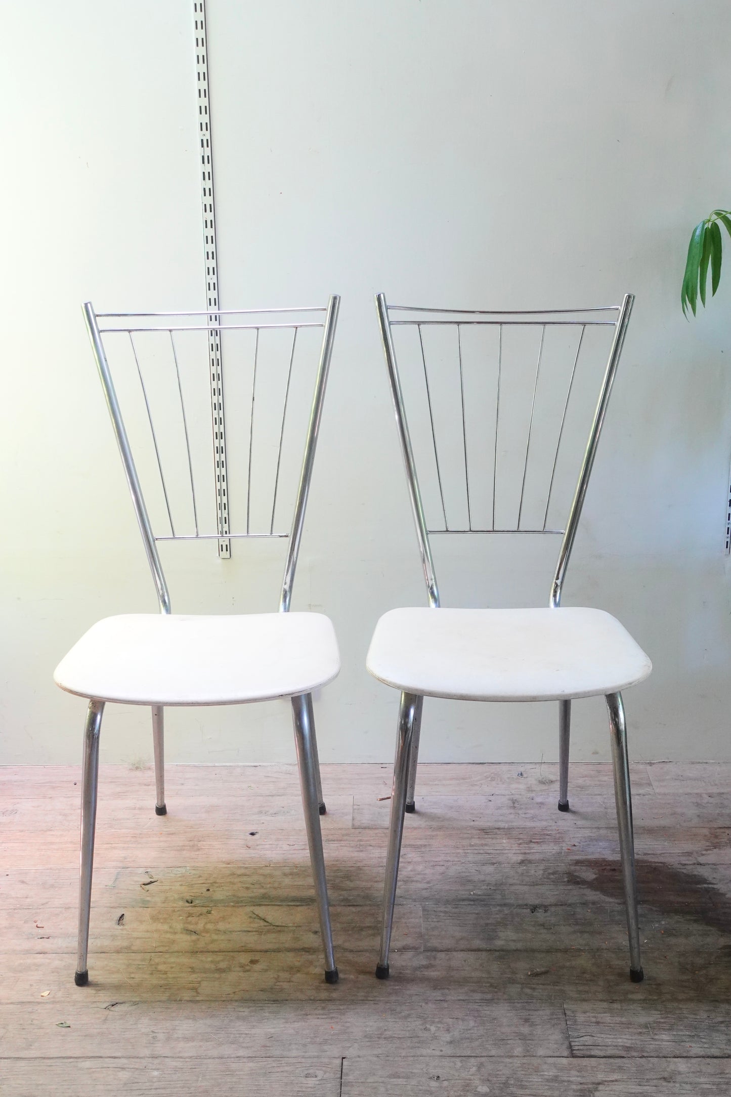 Vintage Chair 202506232