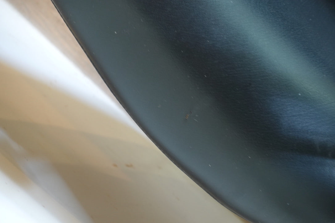 ヴィンテージクラブソファ 202510111