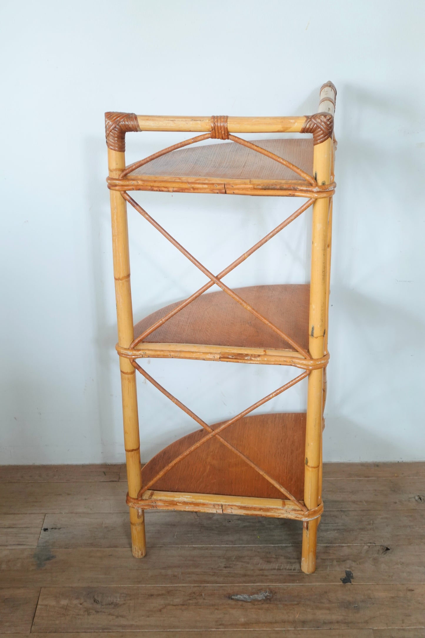 Vintage Rattan Corner Shelf 202503114