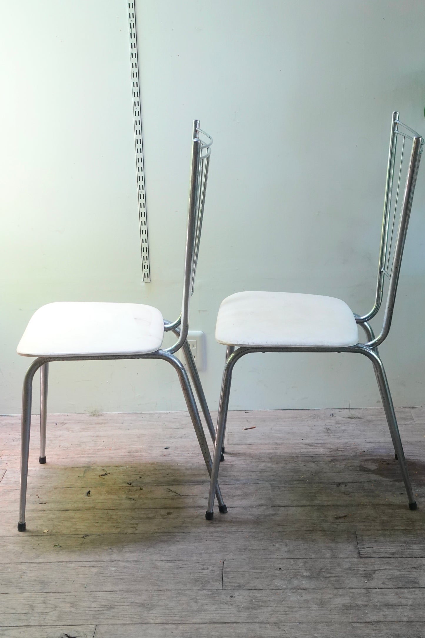 Vintage Chair 202506232