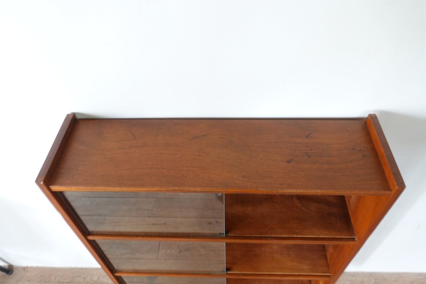 Vintage Chest 202503113