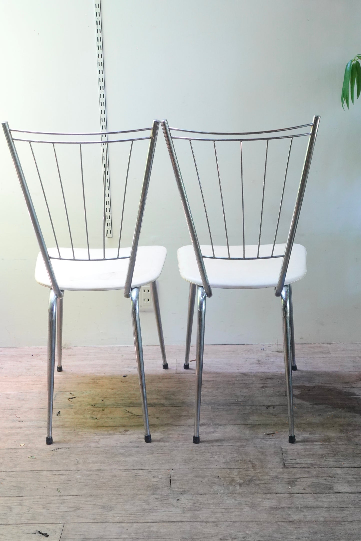 Vintage Chair 202506232