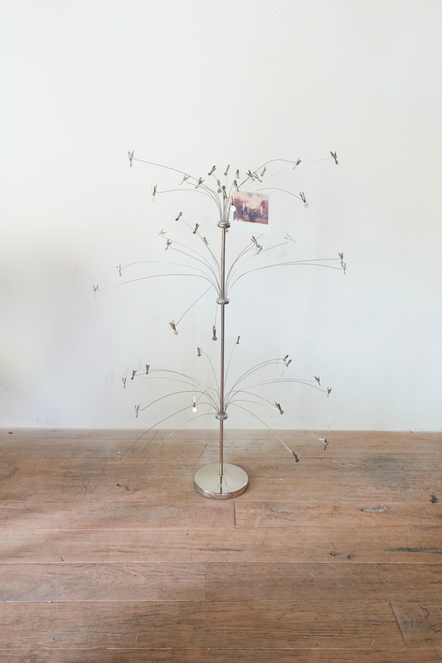 Vintage Umbra Object 202504283