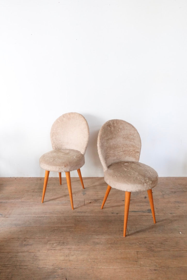 Vintage Chair 202502243