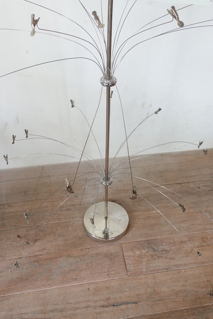 Vintage Umbra Object 202504283