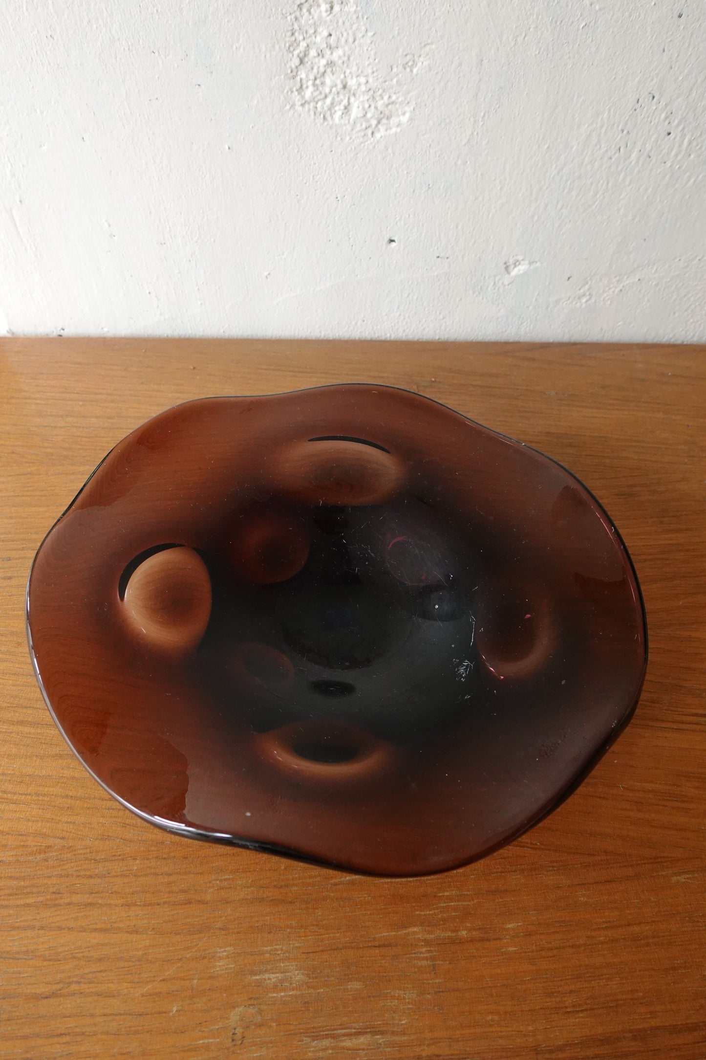 Vintage Glass Object 2025053011