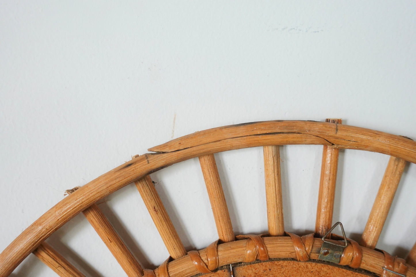 Vintage Mirror 202504063