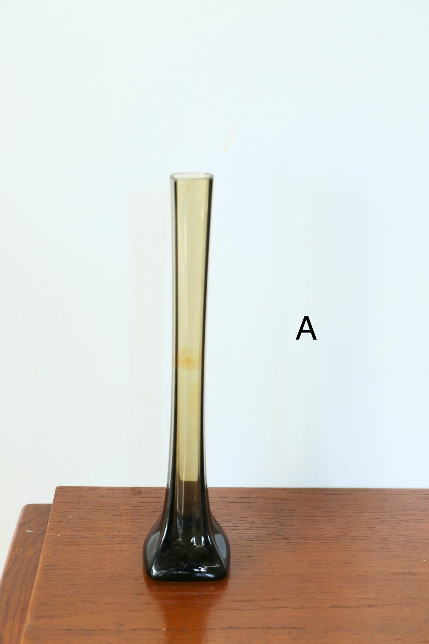 Vintage Flower Vase 202503051
