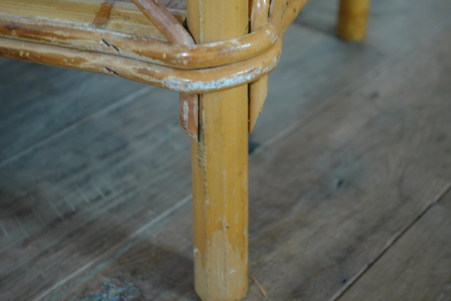 Vintage Rattan Corner Shelf 202503114