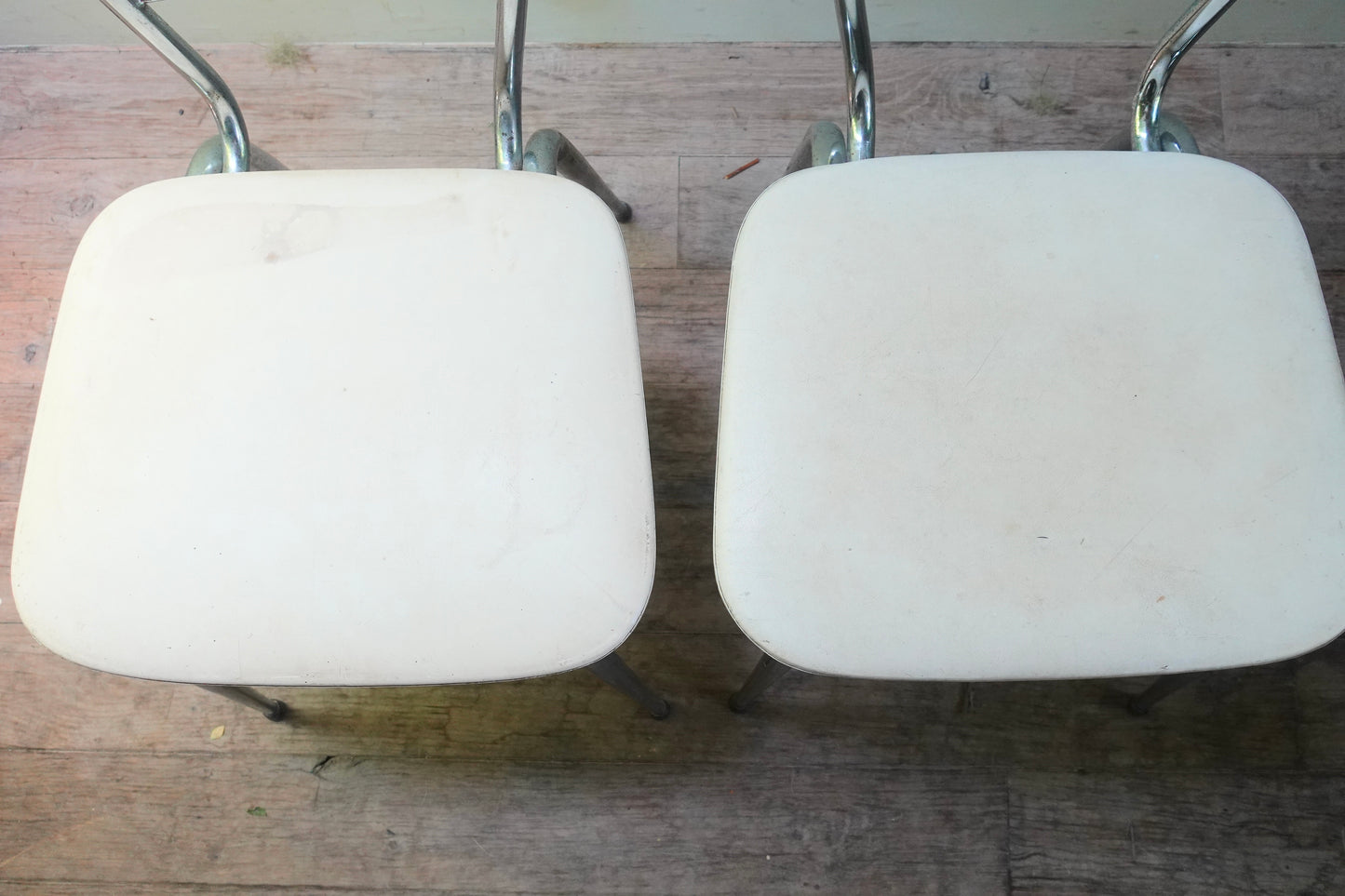 Vintage Chair 202506232