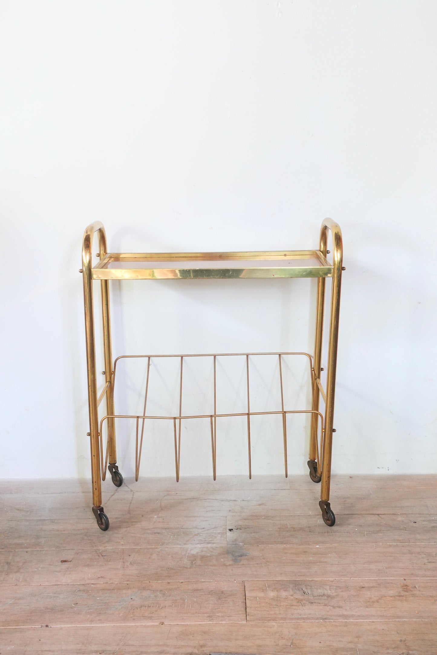 Vintage Wagon 202504281