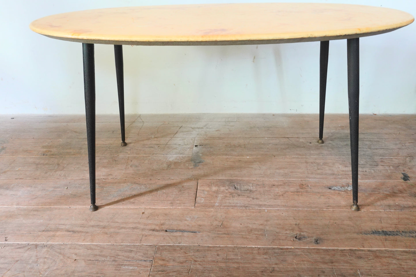 Vintage Marble Table 202504282