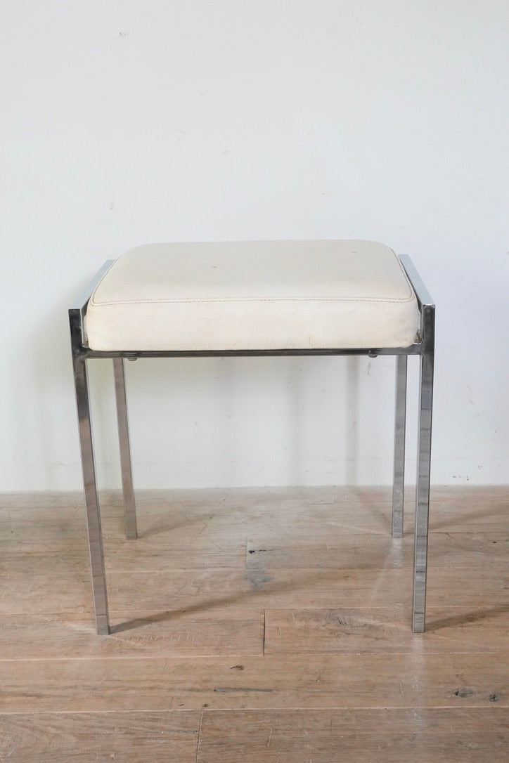 Vintage Leather Stool 202506022