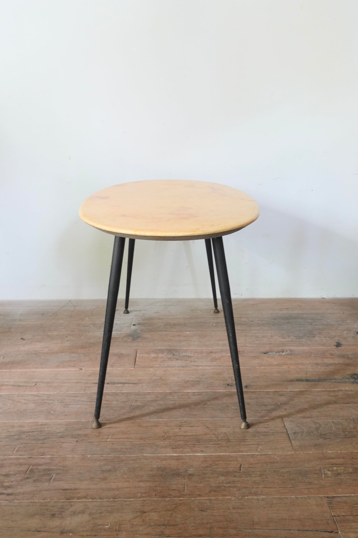 Vintage Marble Table 202504282