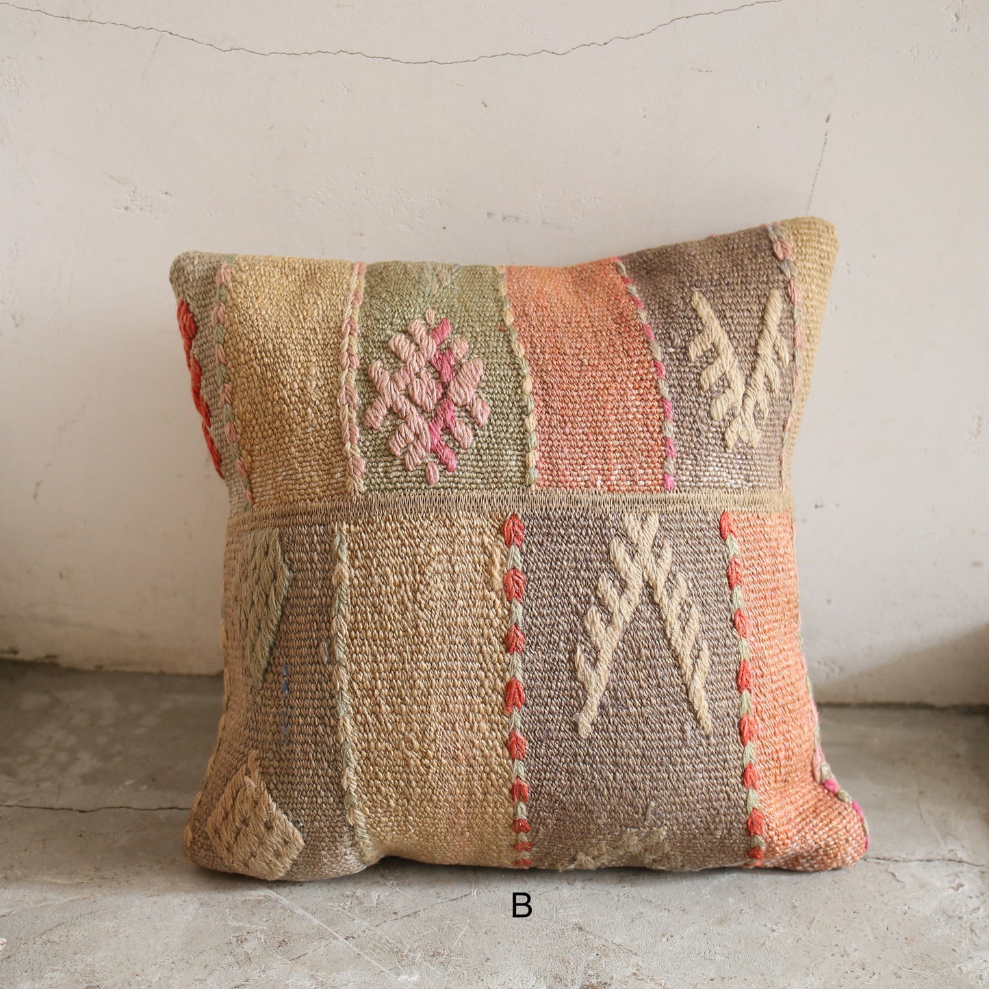 ヴィンテージトルコクッションカバー 202602131