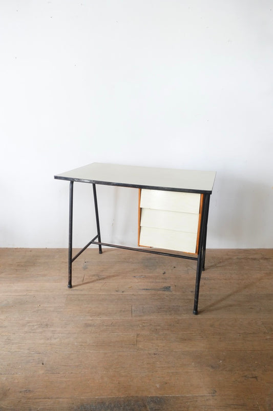 Vintage Desk / Pierre Guariche 202502245