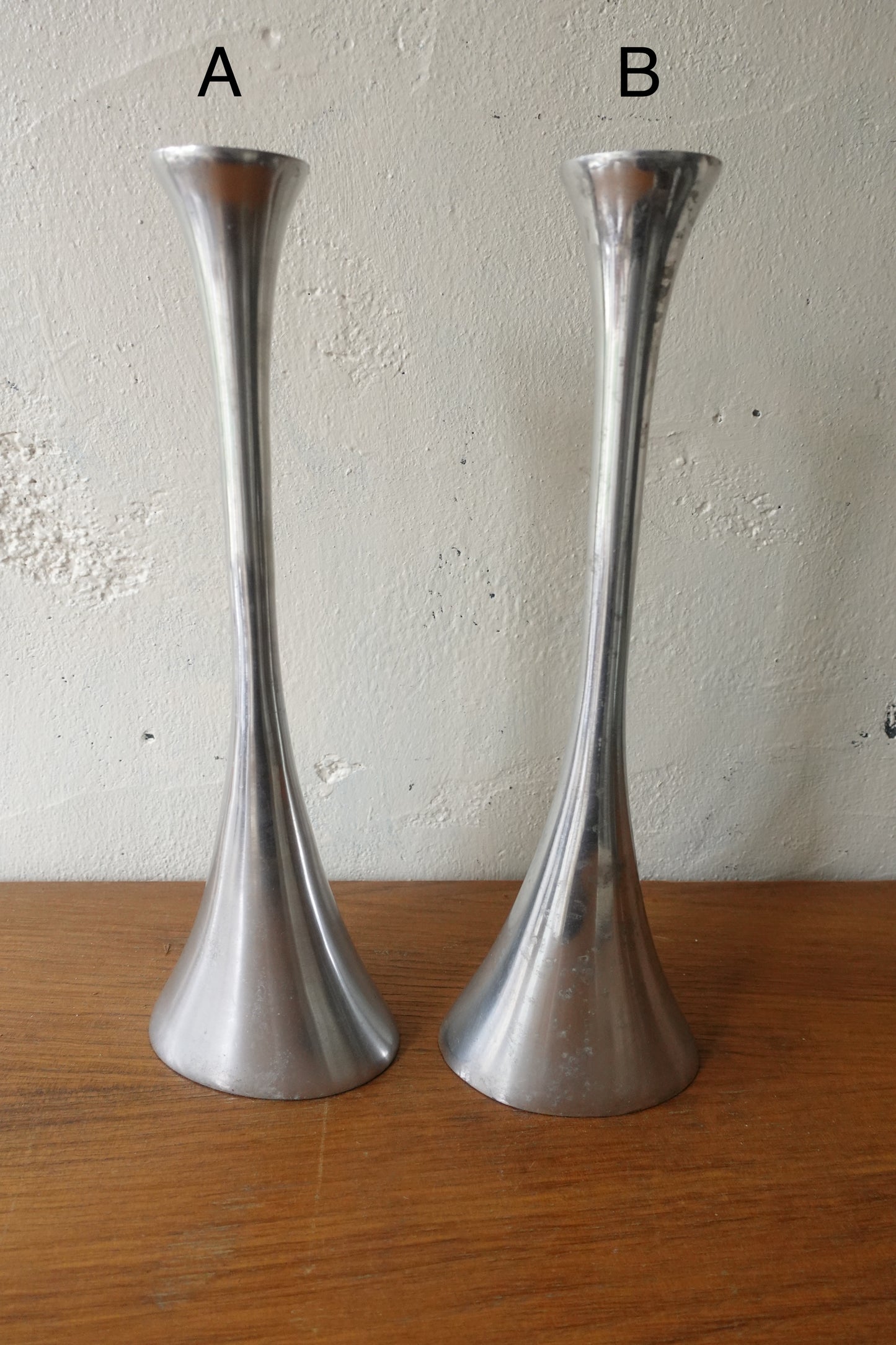 Vintage Candle Holder 2025053013