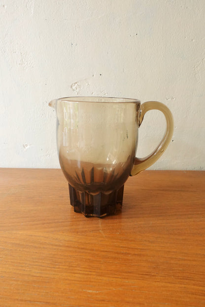 Vintage Pitcher 20205053010