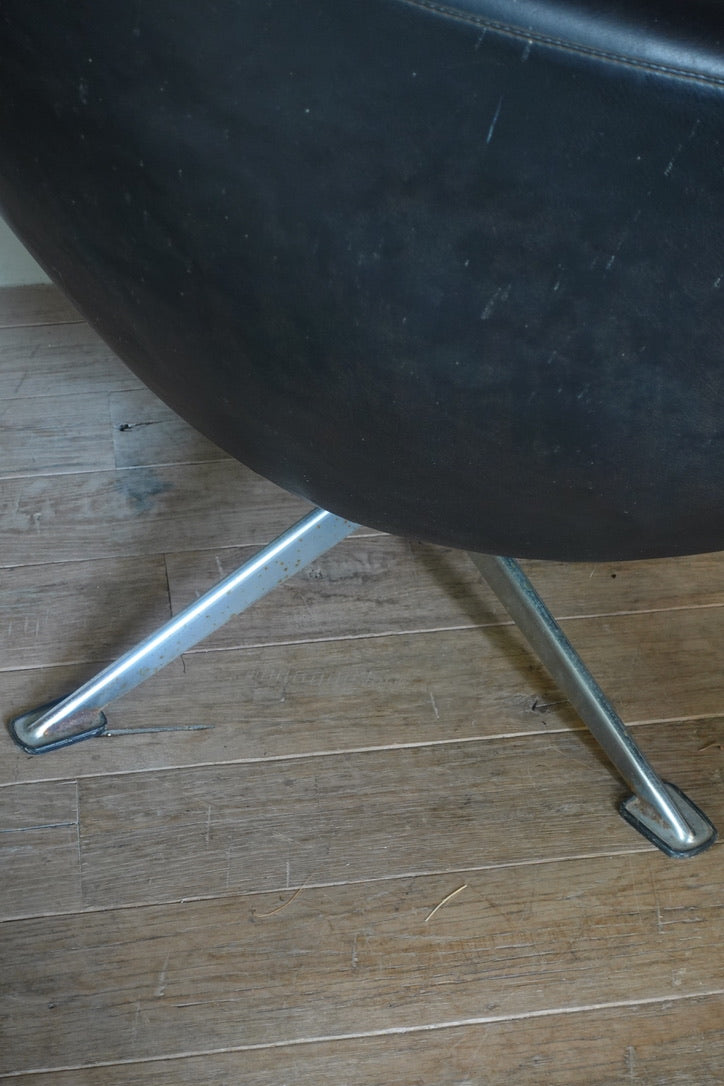 ヴィンテージクラブソファ 202510111