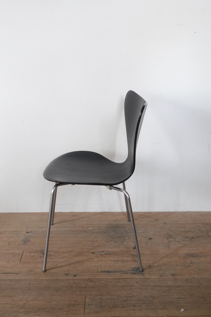 Vintage Seven Chair / Fritz Hansen 202502221