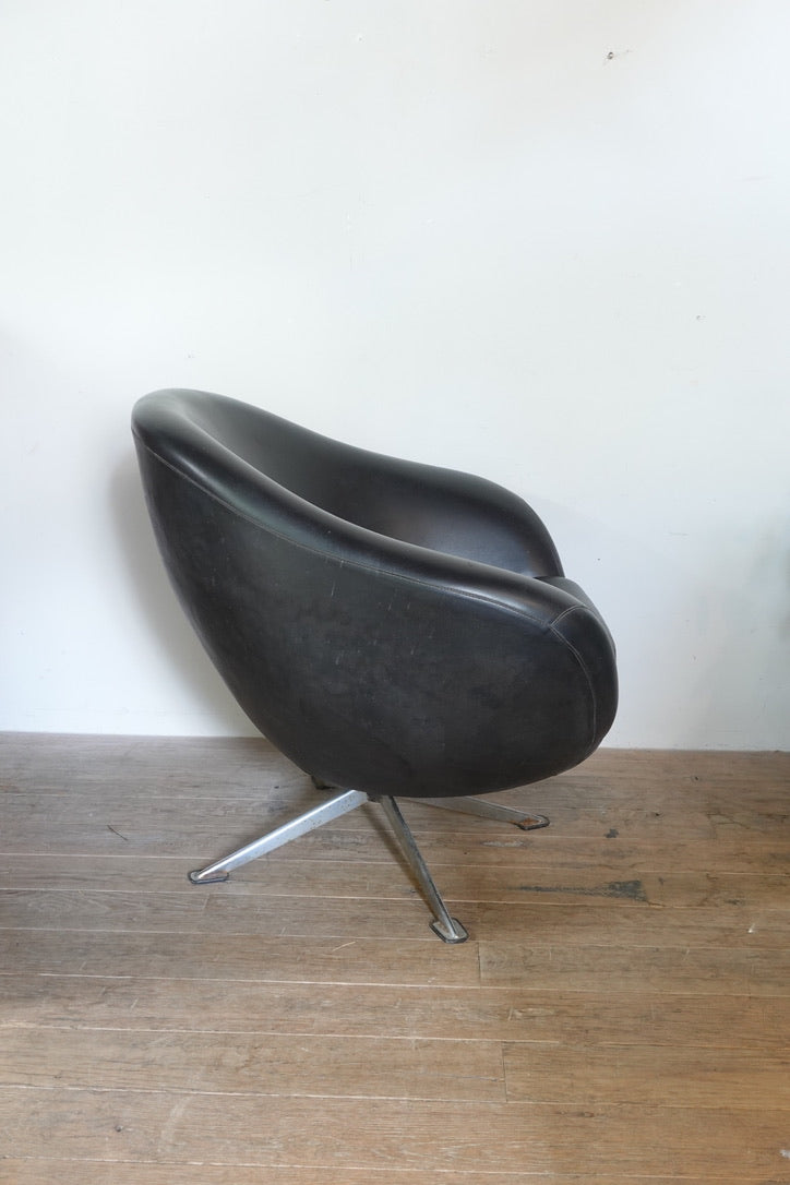 ヴィンテージクラブソファ 202510111