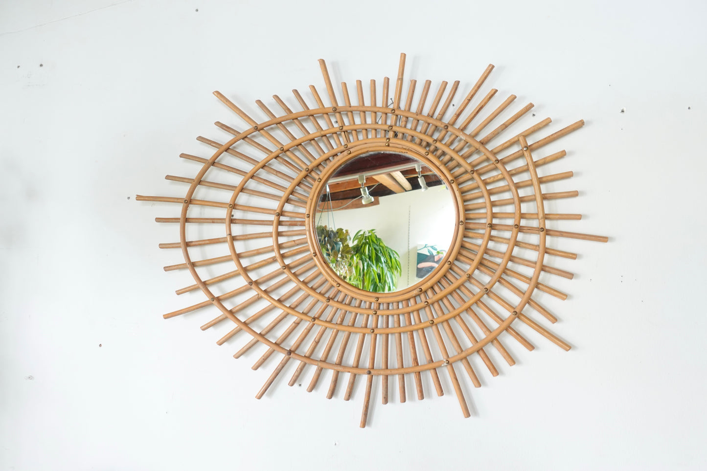 Vintage Mirror 202504061