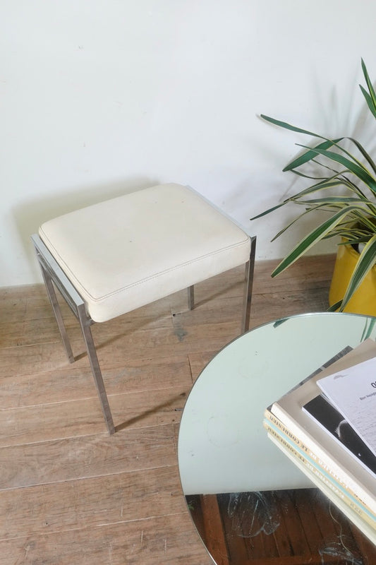 Vintage Leather Stool 202506022