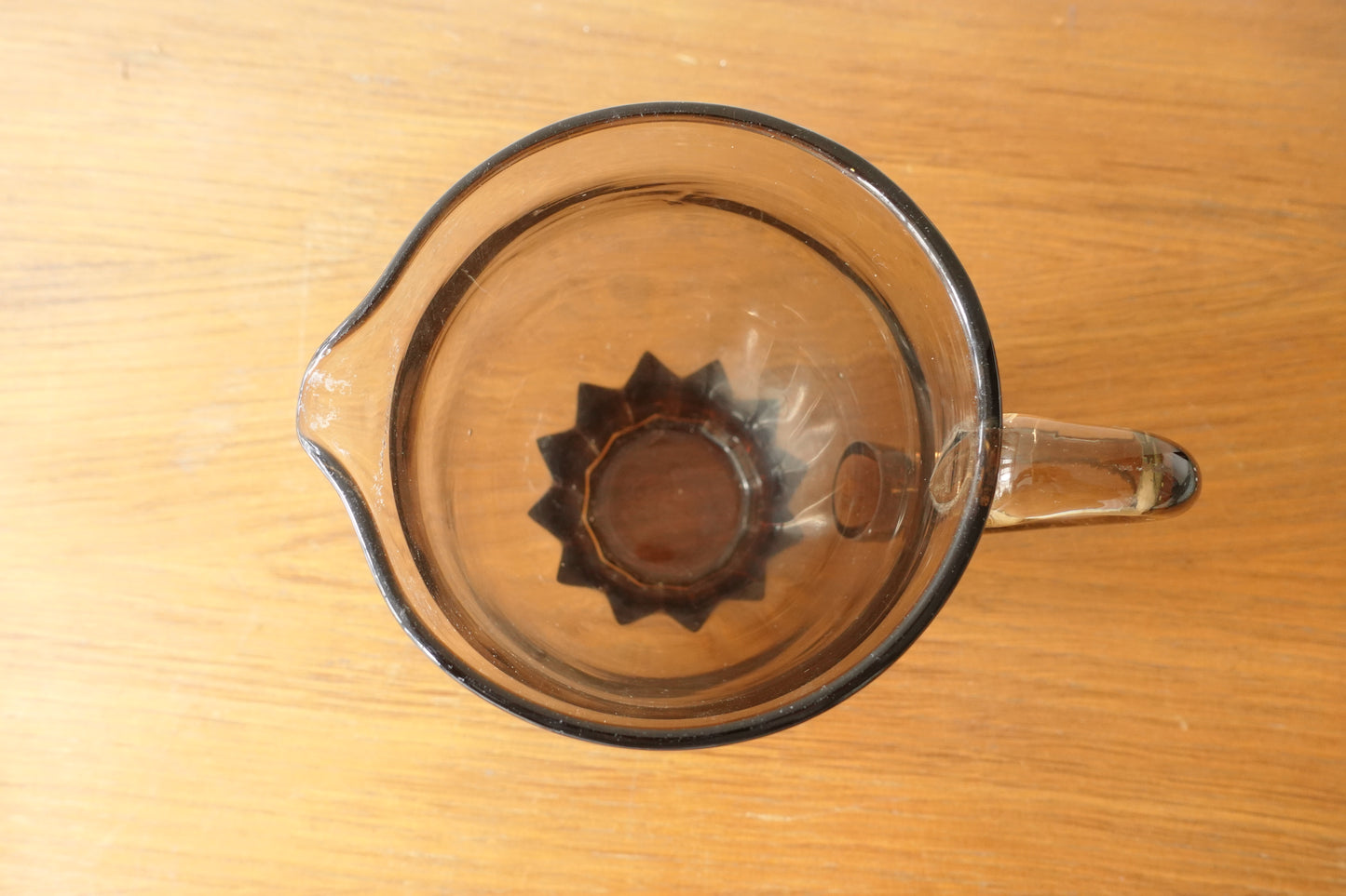 Vintage Pitcher 20205053010