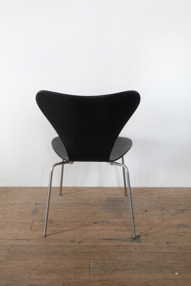 Vintage Seven Chair / Fritz Hansen 202502221