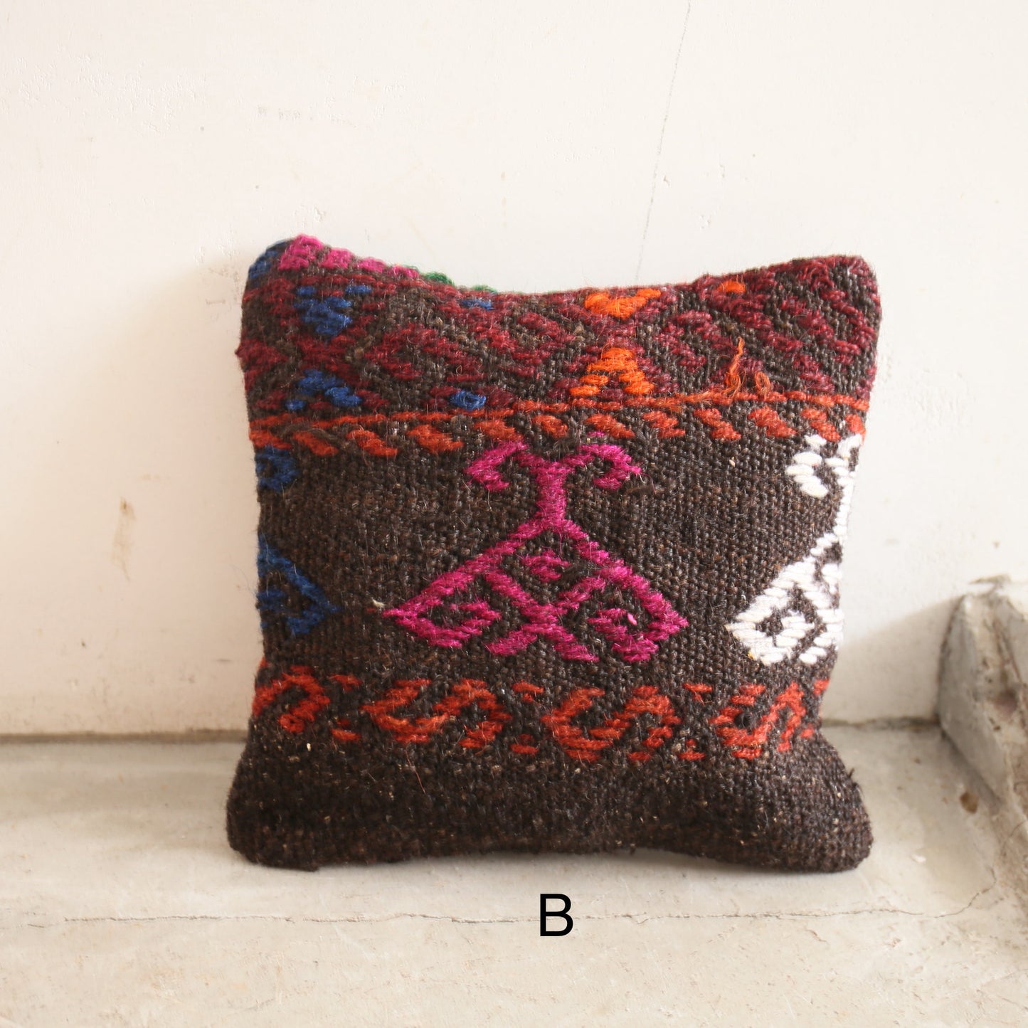 ヴィンテージトルコクッションカバー 202602085