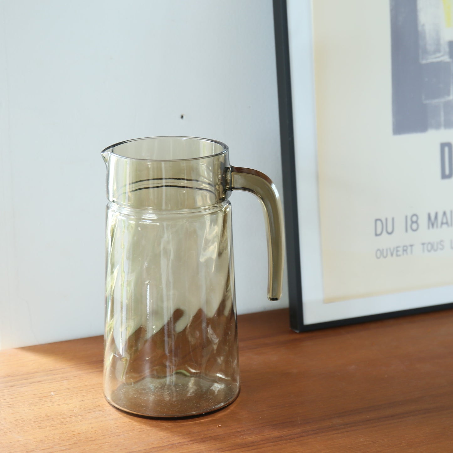 ヴィンテージスモーキーガラスピッチャー 202603133