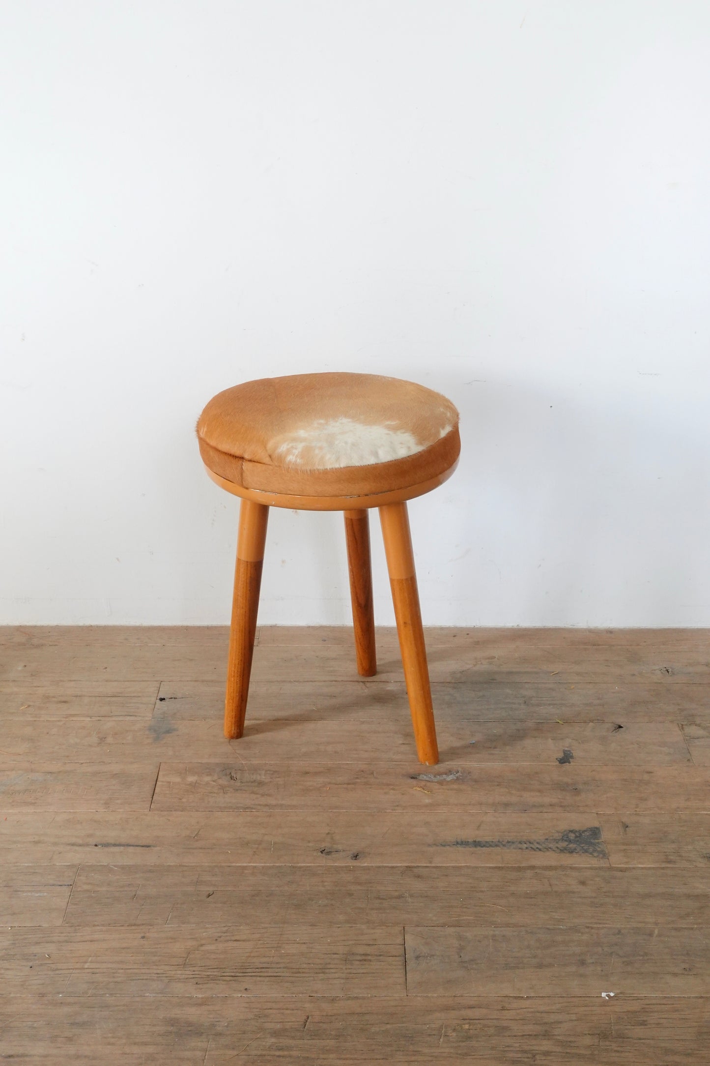 Vintage Harako Stool 202502071